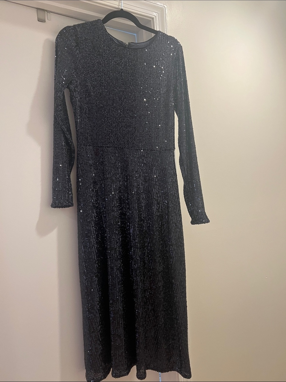 Ann Taylor Black Sequin Long Sleeve Midi Dress